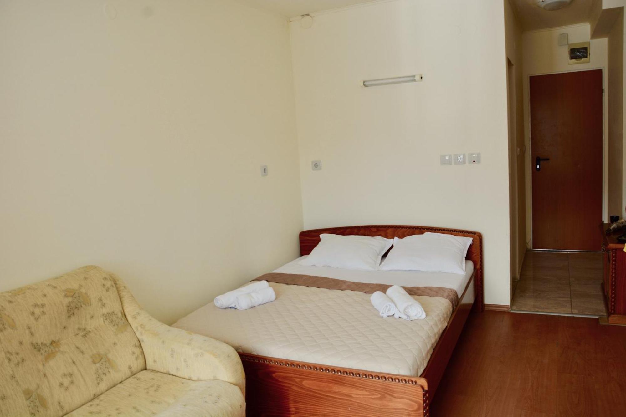Rainbow 1 Holiday Complex Slantchev Briag Extérieur photo