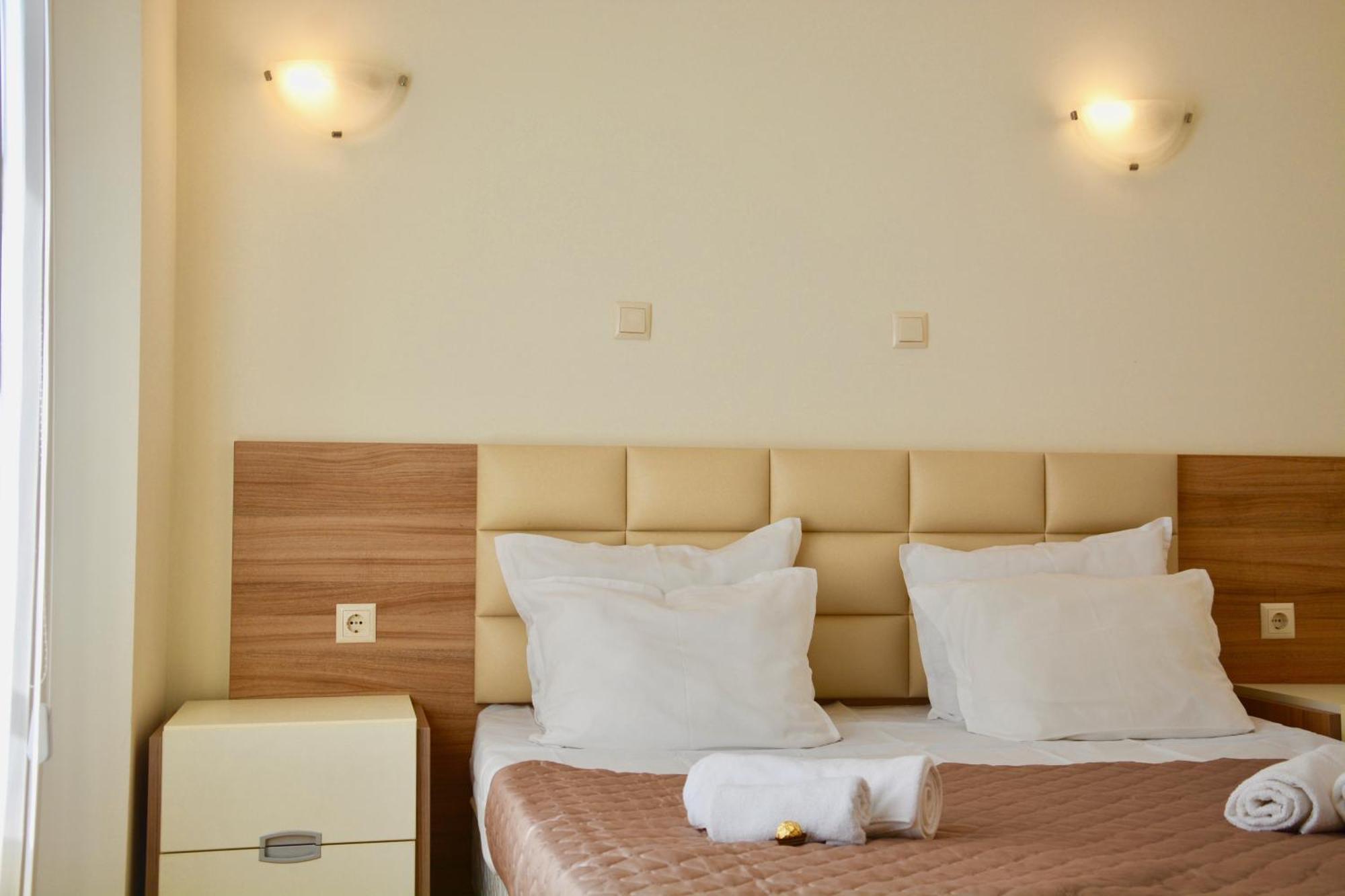 Rainbow 1 Holiday Complex Slantchev Briag Extérieur photo
