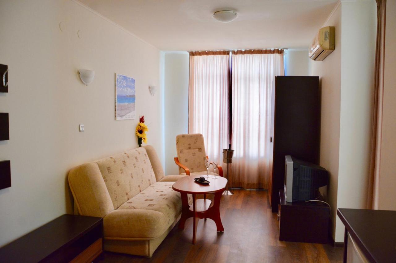 Rainbow 1 Holiday Complex Slantchev Briag Extérieur photo